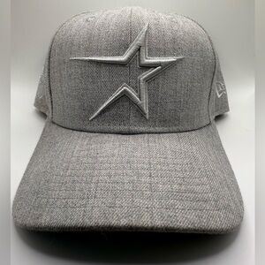 Gray Houston Astros retro emblem. New Era 9Fifty style OSFM Hat